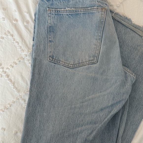 Zara Light Blue Denim Jeans with Tan Stitching - Picture 2 of 4